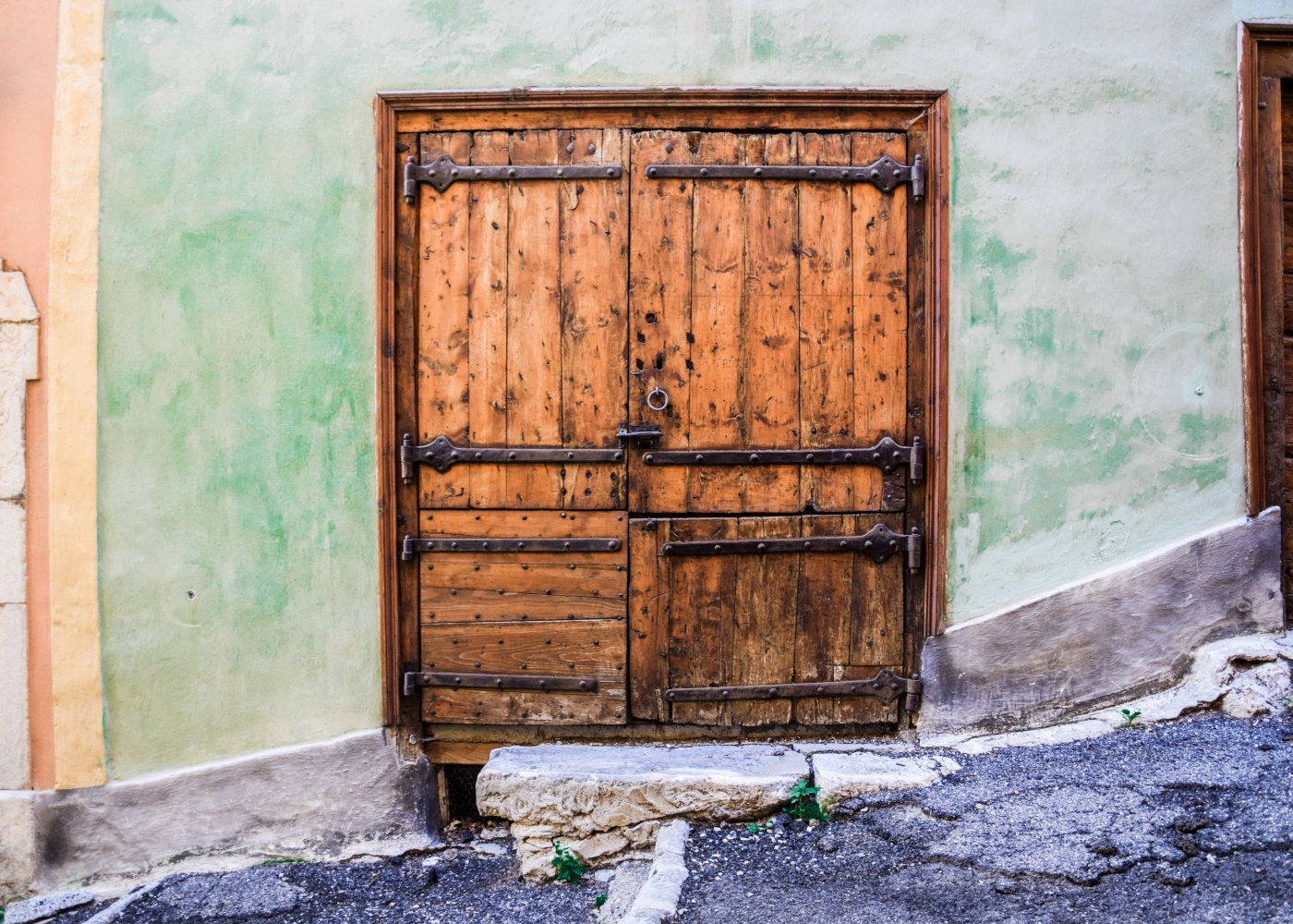 Porte ancienne